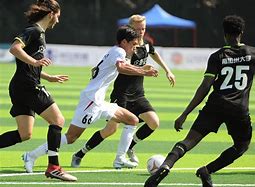 赛前摩纳哥调整名单以备意甲，官宣签约环节打磨，赛场秩序良好，年轻球员得到机会