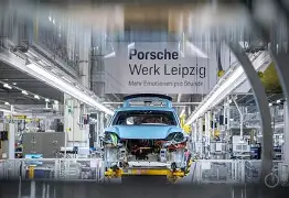 熊猫体育官方官网在线-里程碑夜莱比锡复出首秀；荷甲集结日刷纪录；震撼外界；细节决定成败